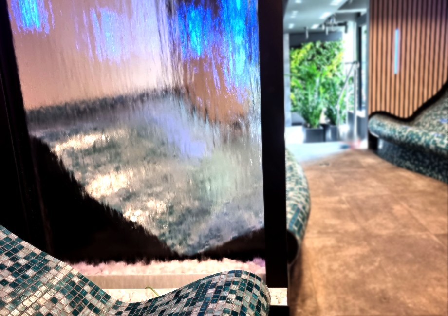 Tepidarium with hydrogen